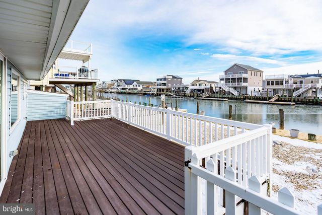 202 HERON RD, Tuckerton, NJ 08087