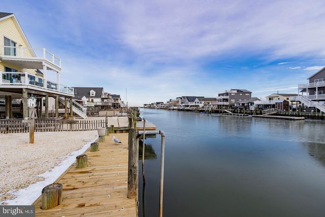 202 HERON RD, Tuckerton, NJ 08087