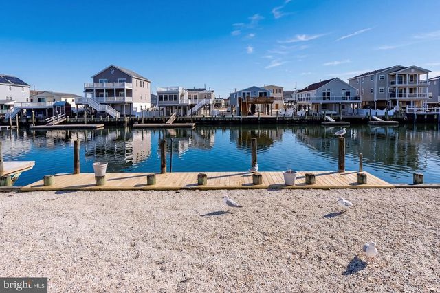 202 HERON RD, Tuckerton, NJ 08087