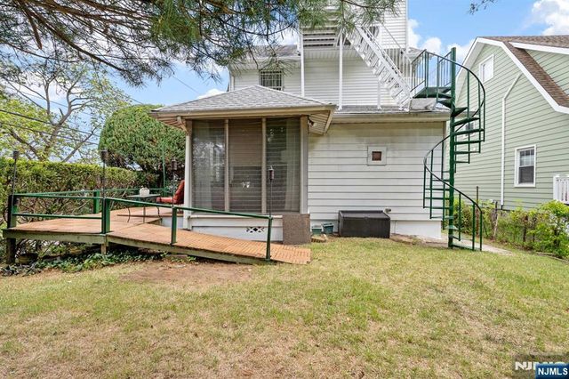 294 Sylvan Street, Rutherford, NJ 07070