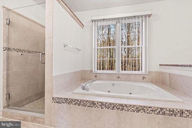 12 BEDFORD CT, Fredericksburg, VA 22406