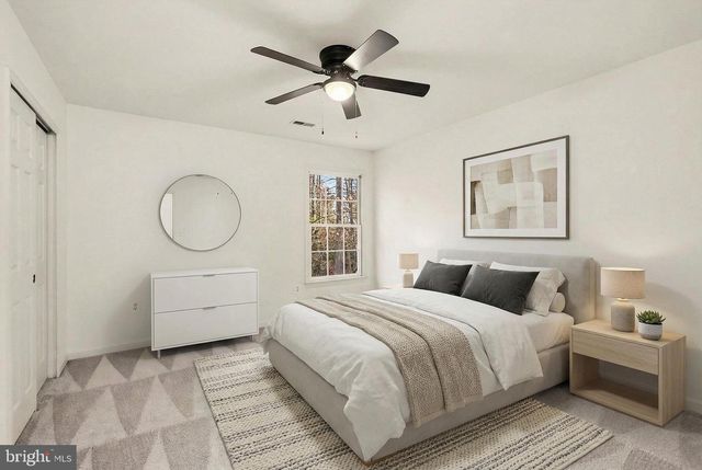 12 BEDFORD CT, Fredericksburg, VA 22406