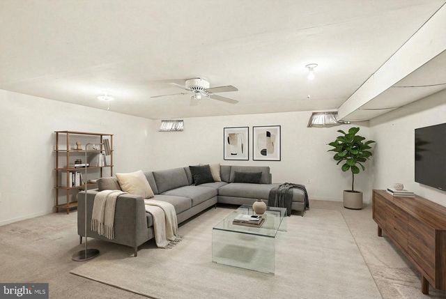 12 BEDFORD CT, Fredericksburg, VA 22406