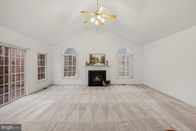 12 BEDFORD CT, Fredericksburg, VA 22406