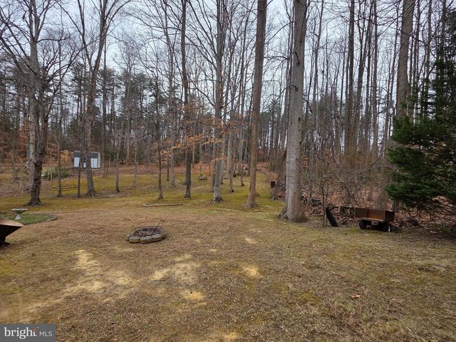 12 BEDFORD CT, Fredericksburg, VA 22406