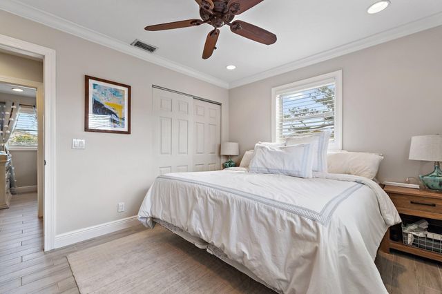 1001 Pottawatomie Street, Jupiter, FL 33458