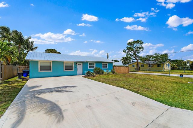 1001 Pottawatomie Street, Jupiter, FL 33458