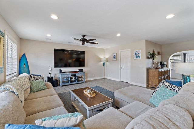 1001 Pottawatomie Street, Jupiter, FL 33458