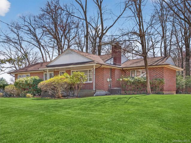 31 Sharon Drive, New City, NY 10956