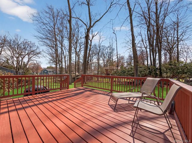 31 Sharon Drive, New City, NY 10956