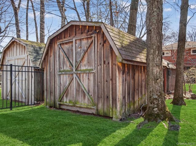 31 Sharon Drive, New City, NY 10956
