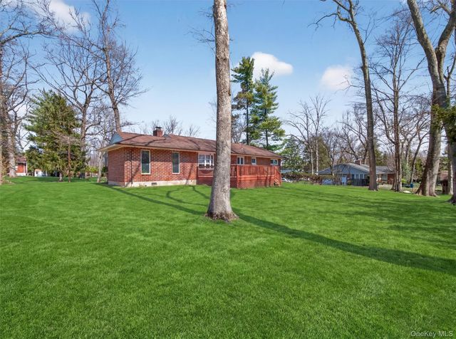 31 Sharon Drive, New City, NY 10956