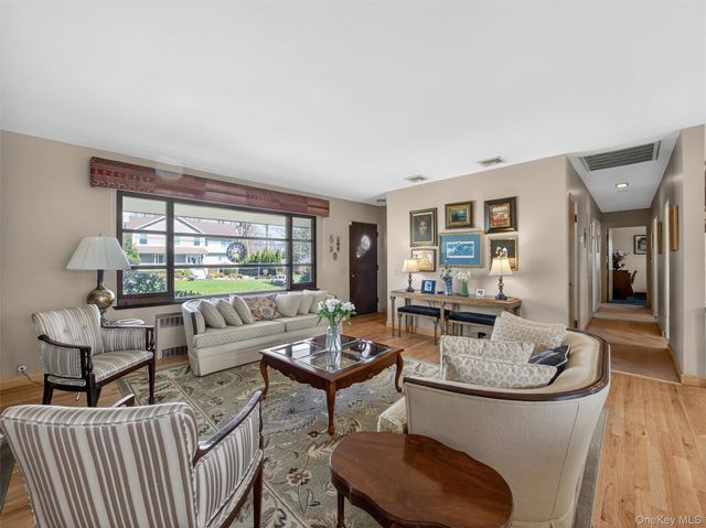 31 Sharon Drive, New City, NY 10956