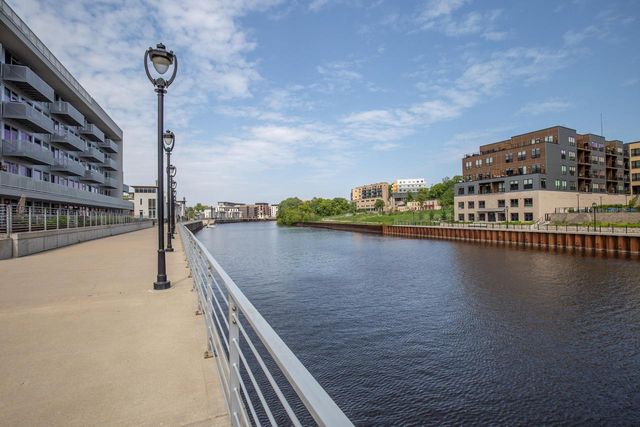 1902 N Commerce STREET #313, Milwaukee, WI 53212