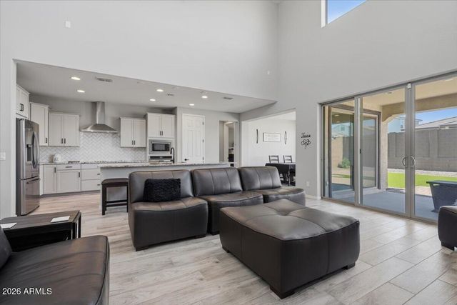 24528 W WHYMAN Avenue, Buckeye, AZ 85326