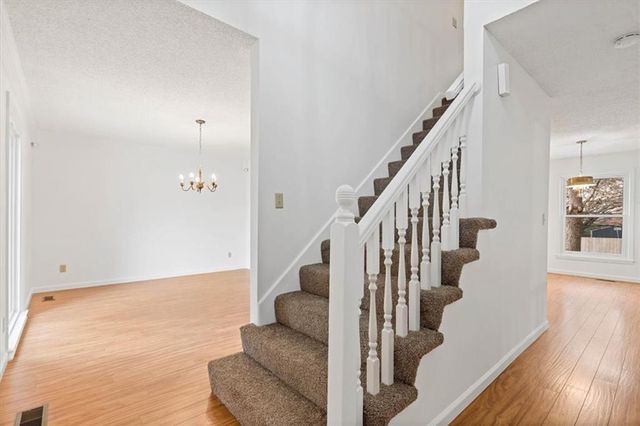 13330 W 112th Terrace, Overland Park, KS 66210