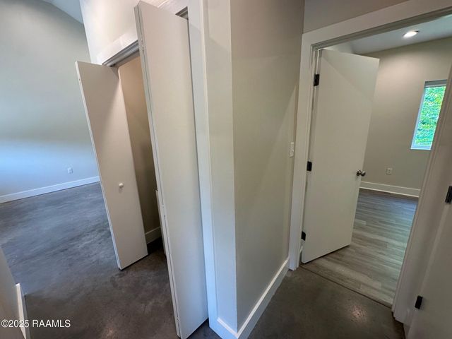 700 S St. Antoine Street B, Lafayette, LA 70501