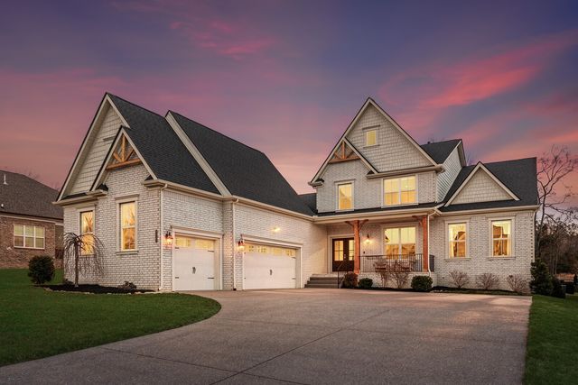 1425 Trumpet Lily Pl, Nolensville, TN 37135