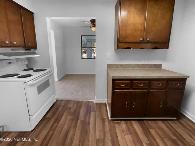 6344 BARTHOLF Avenue, Jacksonville, FL 32210