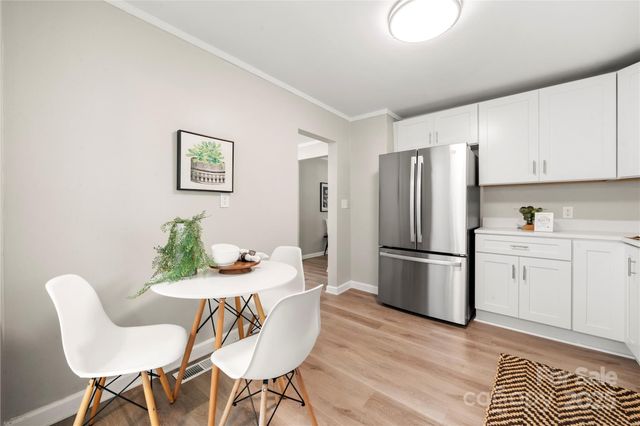 425 25th Street SW, Hickory, NC 28602