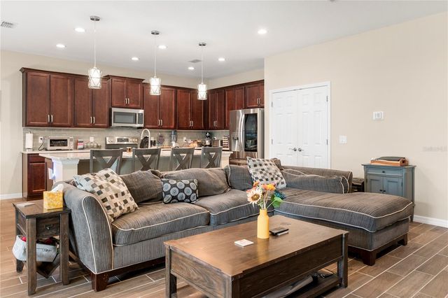 1213 CRANE TALON WAY, Sanford, FL 32771