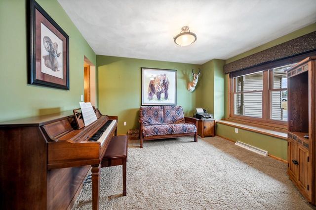 N328 RED TAIL LANE, Appleton, WI 54915