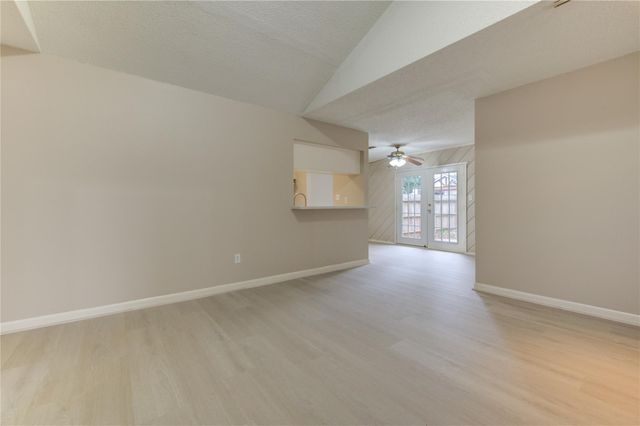 212 Quaker Drive A1, Friendswood, TX 77546