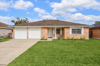 1715 Kenwick Place, Pasadena, TX 77504