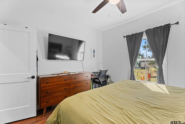 10374 State Hwy 204, Cushing, TX 75760