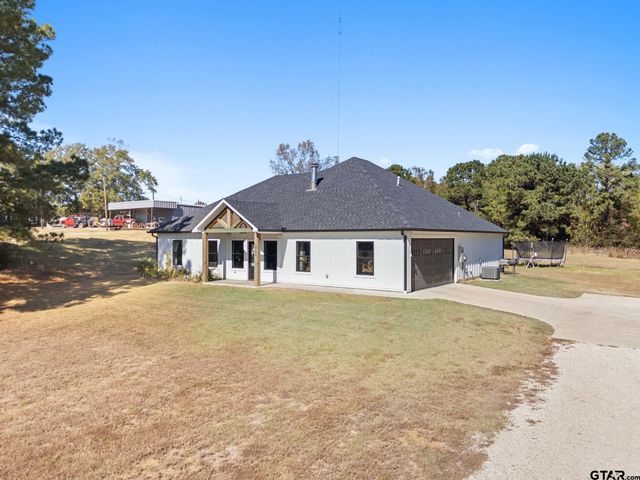 10374 State Hwy 204, Cushing, TX 75760