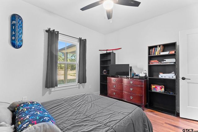 10374 State Hwy 204, Cushing, TX 75760