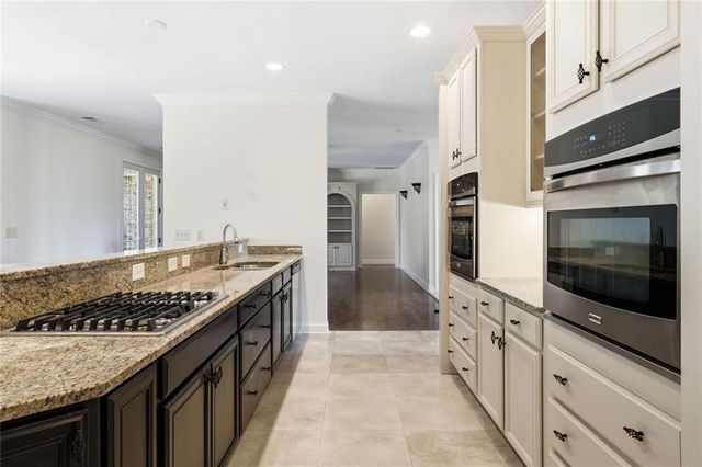 3930 Fouts Drive, Cumming, GA 30028