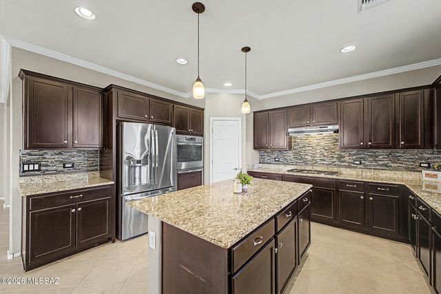 7976 S Dolphin Way, Tucson, AZ 85756