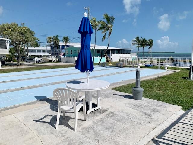 S 818 Emerald Drive, Key Largo, FL 33037