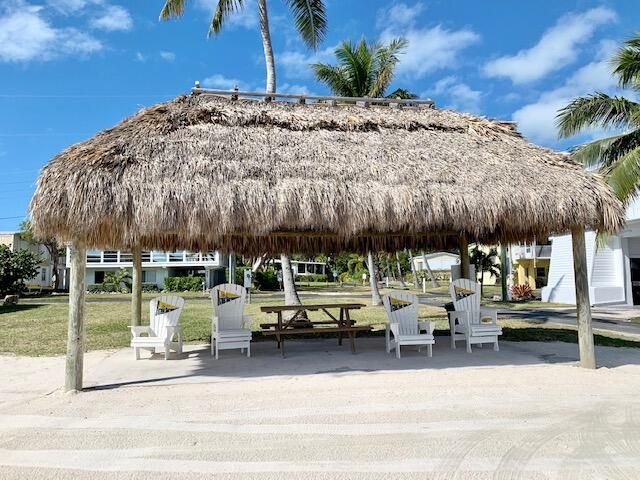 S 818 Emerald Drive, Key Largo, FL 33037