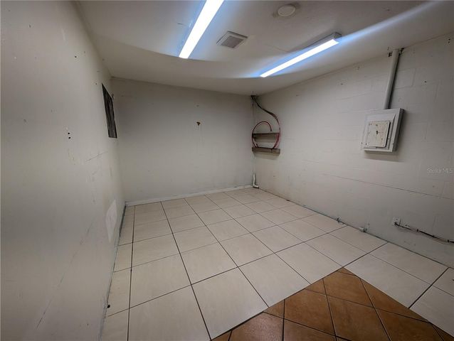 2731 17TH STREET, Sarasota, FL 34234