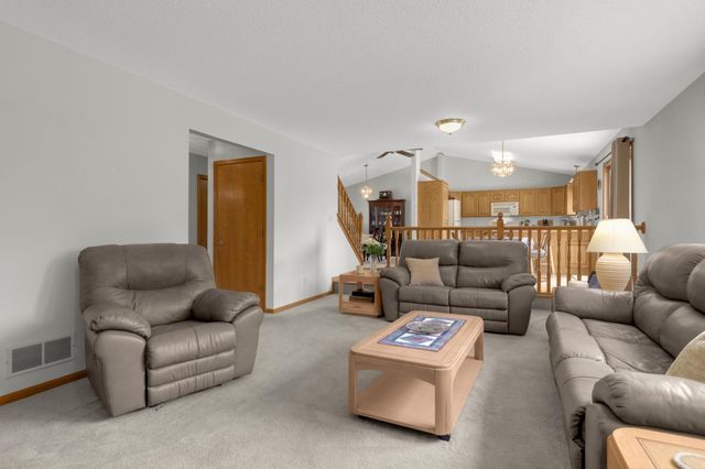 9429 Nason Court NE, Otsego, MN 55330