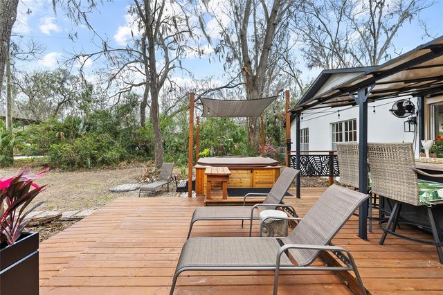 6906 VALRIE LANE, Riverview, FL 33569