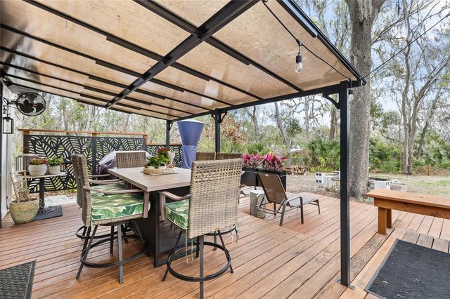 6906 VALRIE LANE, Riverview, FL 33569