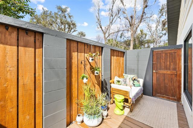 6906 VALRIE LANE, Riverview, FL 33569