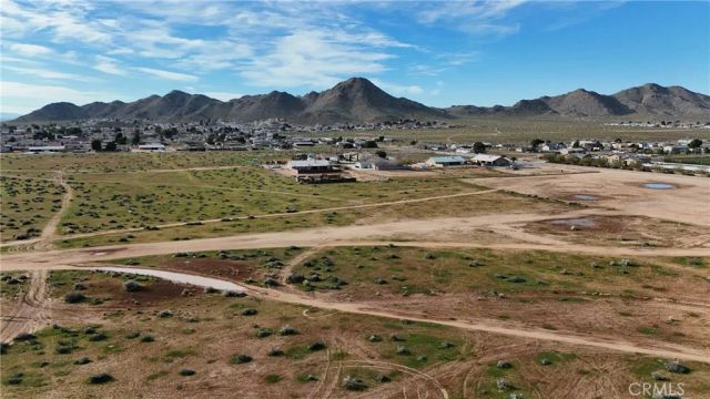 794 Otoe, Apple Valley, CA 92307