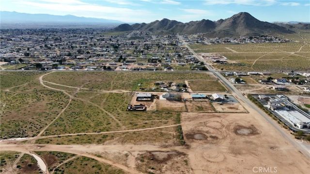 794 Otoe, Apple Valley, CA 92307