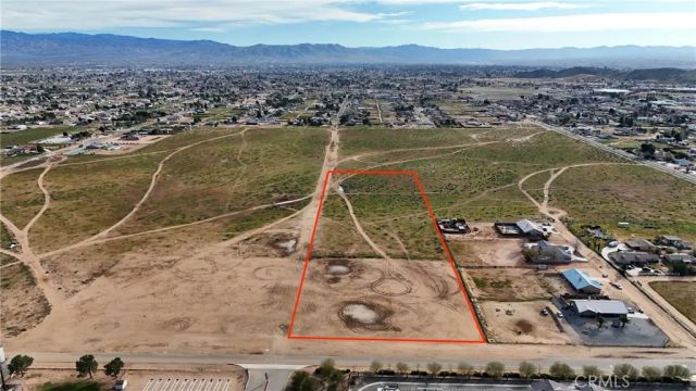794 Otoe, Apple Valley, CA 92307