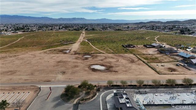 794 Otoe, Apple Valley, CA 92307