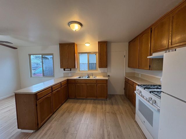 1675 Luxton Street, Seaside, CA 93955