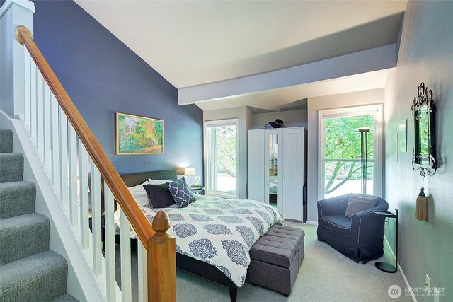 2013 210th Circle NE, Sammamish, WA 98074