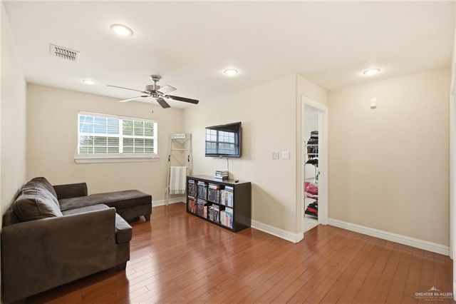 4200 Palm Grove Drive, Palmhurst, TX 78573