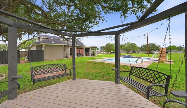 4200 Palm Grove Drive, Palmhurst, TX 78573