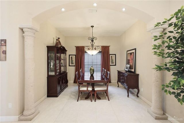 4200 Palm Grove Drive, Palmhurst, TX 78573