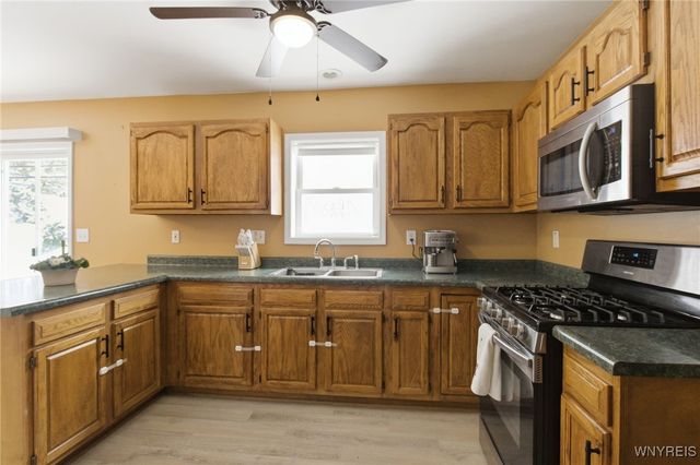 7441 Derby Road, Evans, NY 14047